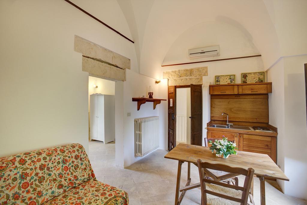Tenuta Sant'Andrea Giuggianello Zimmer foto