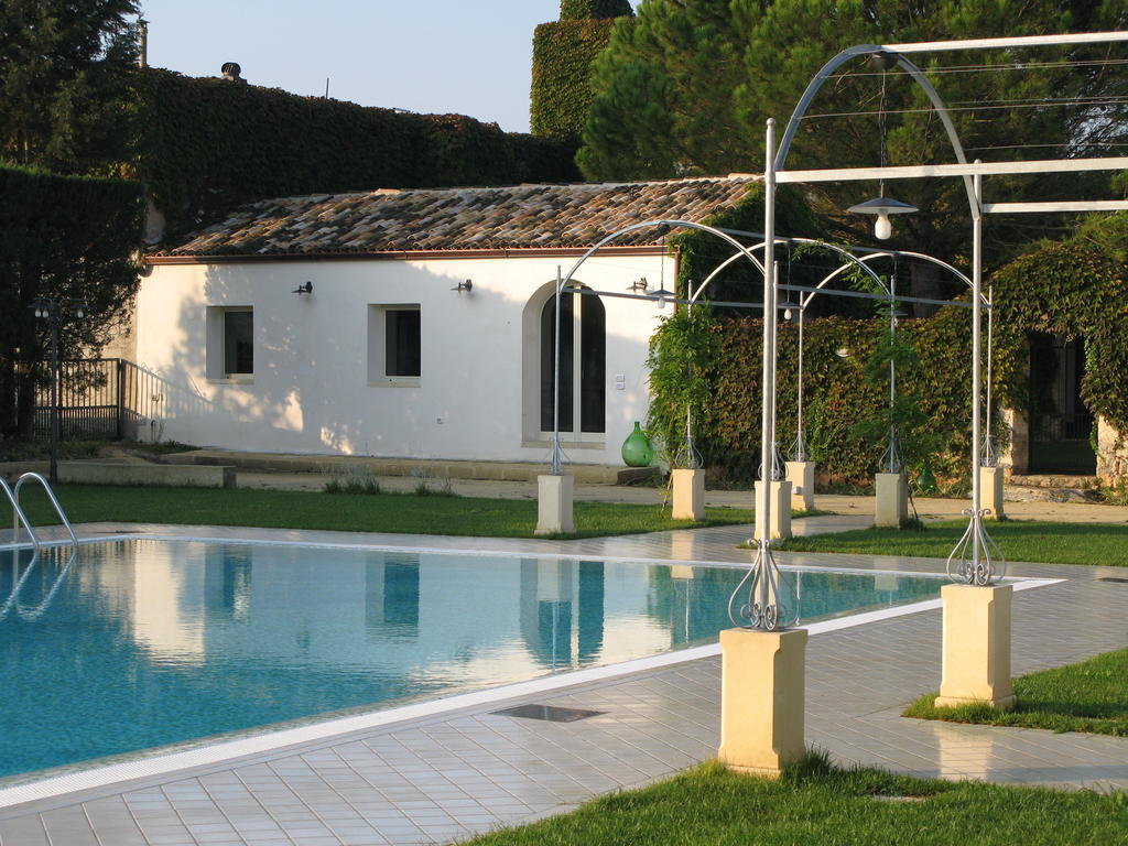 Tenuta Sant'Andrea Giuggianello Exterior foto
